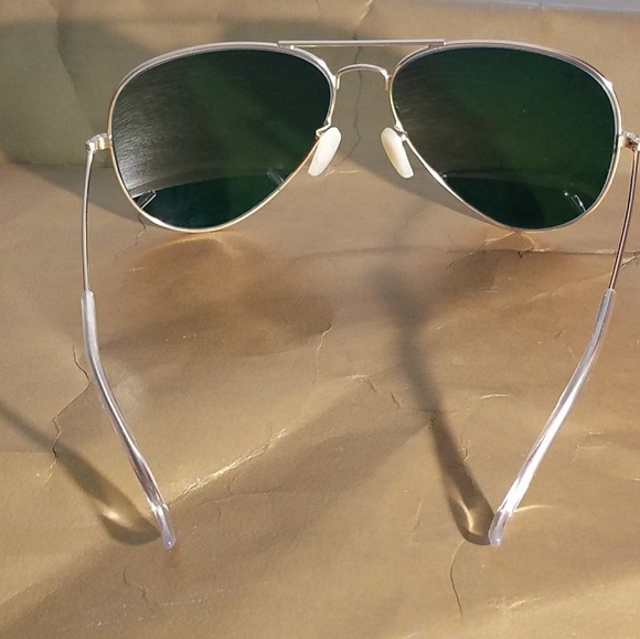 Ray Ban RB3026 Aviator Unisex Sunglasses - Picture 4 of 5